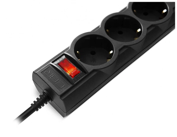 Сетевой фильтр CBR CSF 2505-3.0 Black 3метра