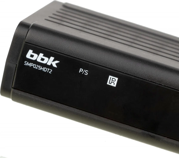 Цифровая приставка BBK SMP025HDT2 черный