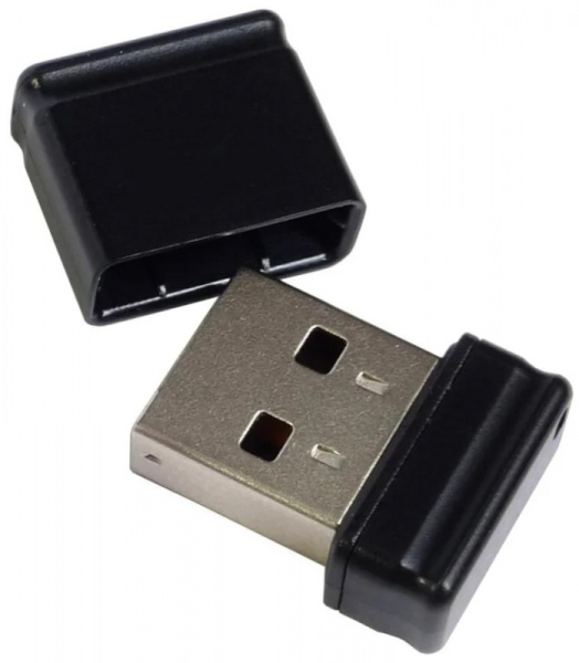 32Gb QUMO Nano QM32GUD-NANO-B